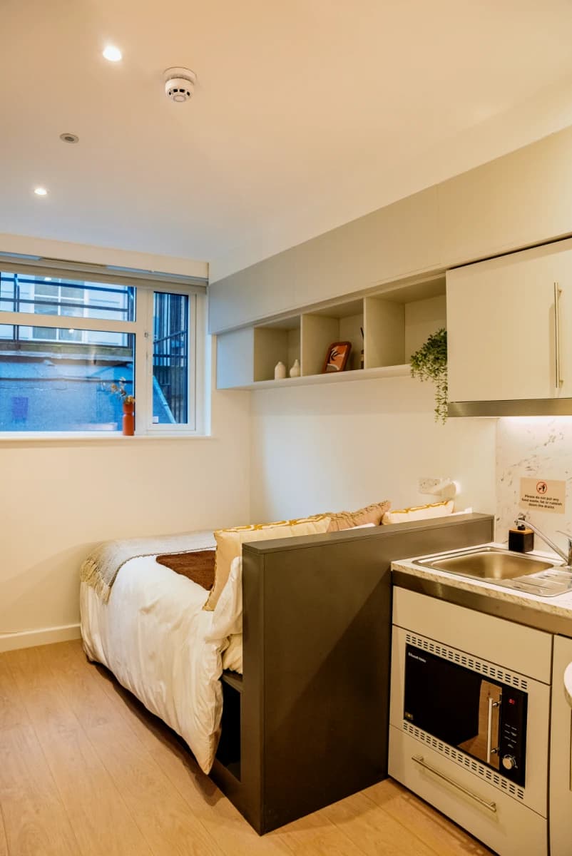 Lit Paddington Citi View image
