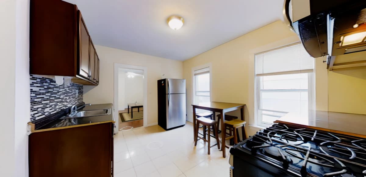 309 Columbus Ave image