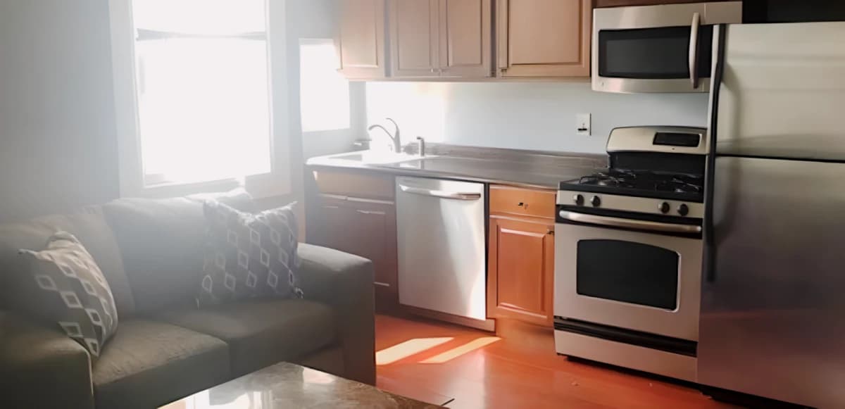 312 Westcott St image 3