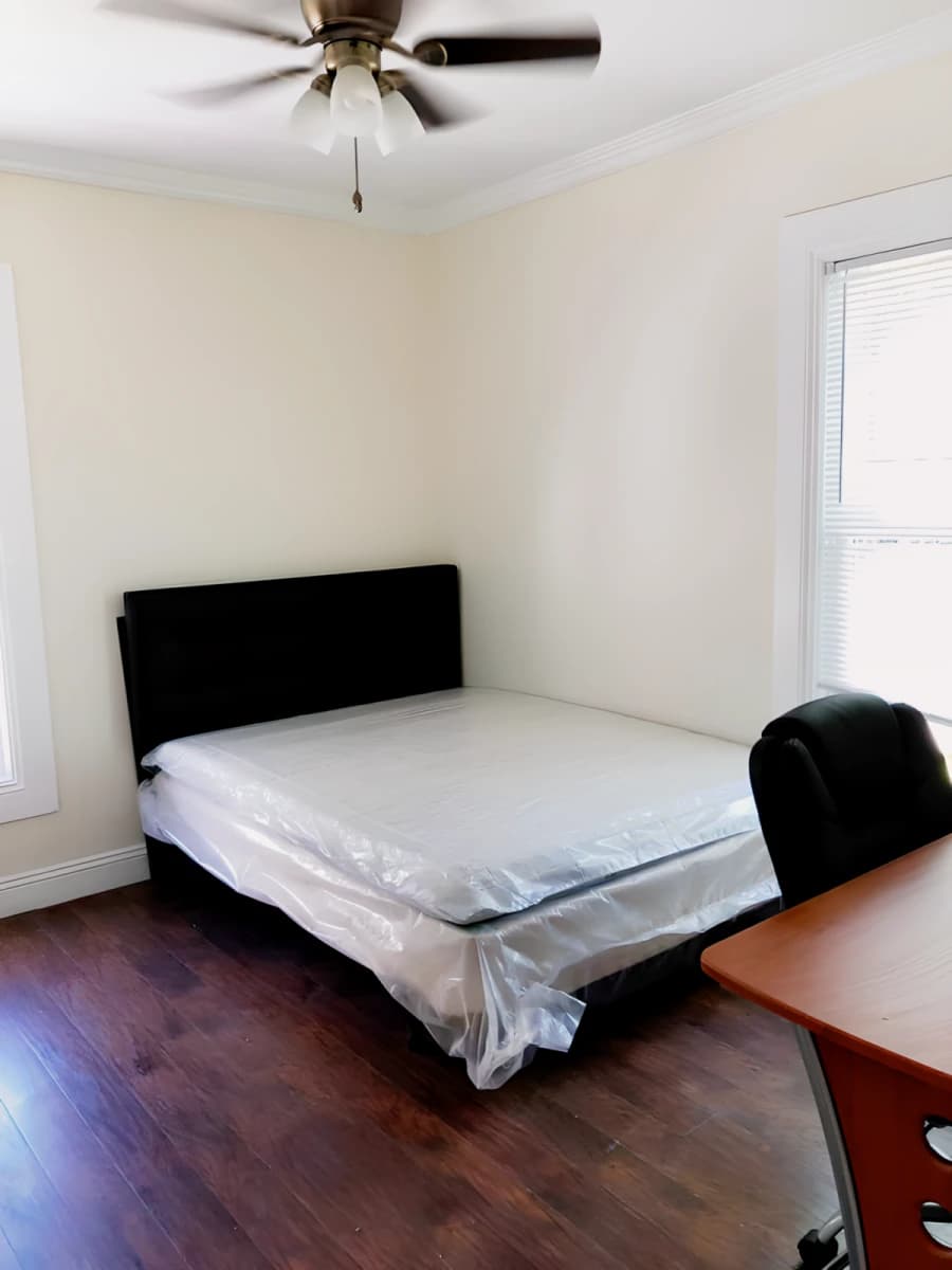 445 Columbus Ave image