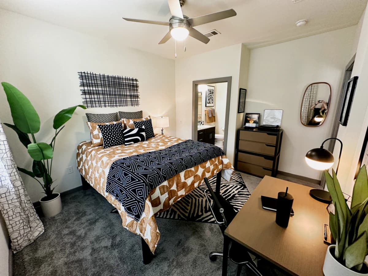 848 Mitchell Apartment image