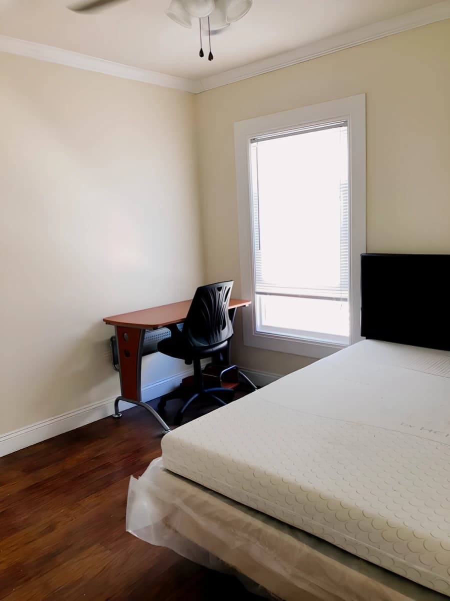 445 Columbus Ave image