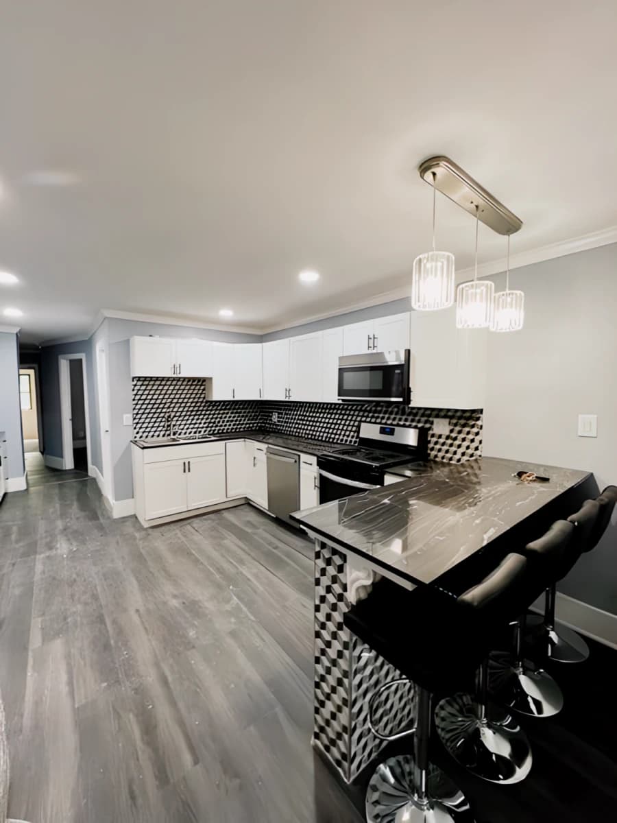 4 Bed 2 Bath