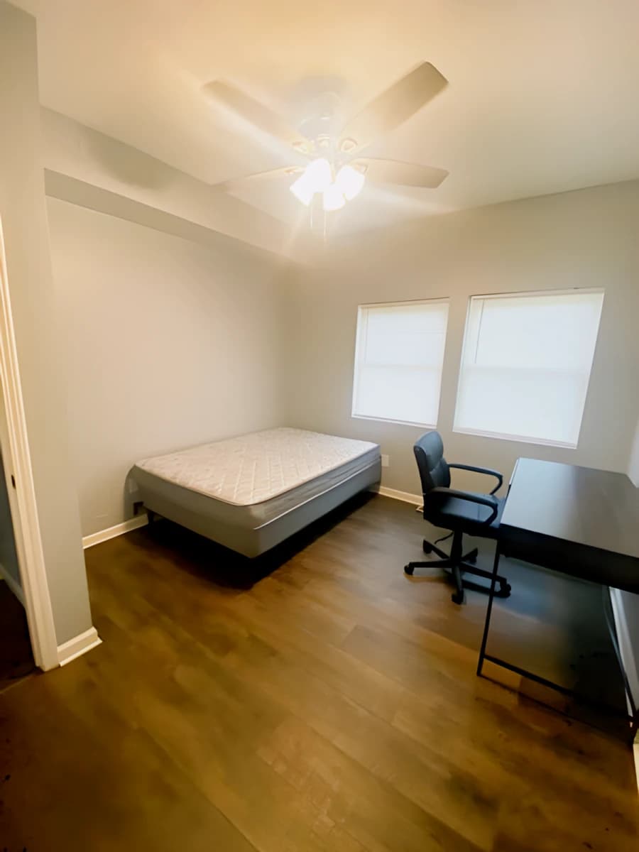 3 Bed 1 Bath