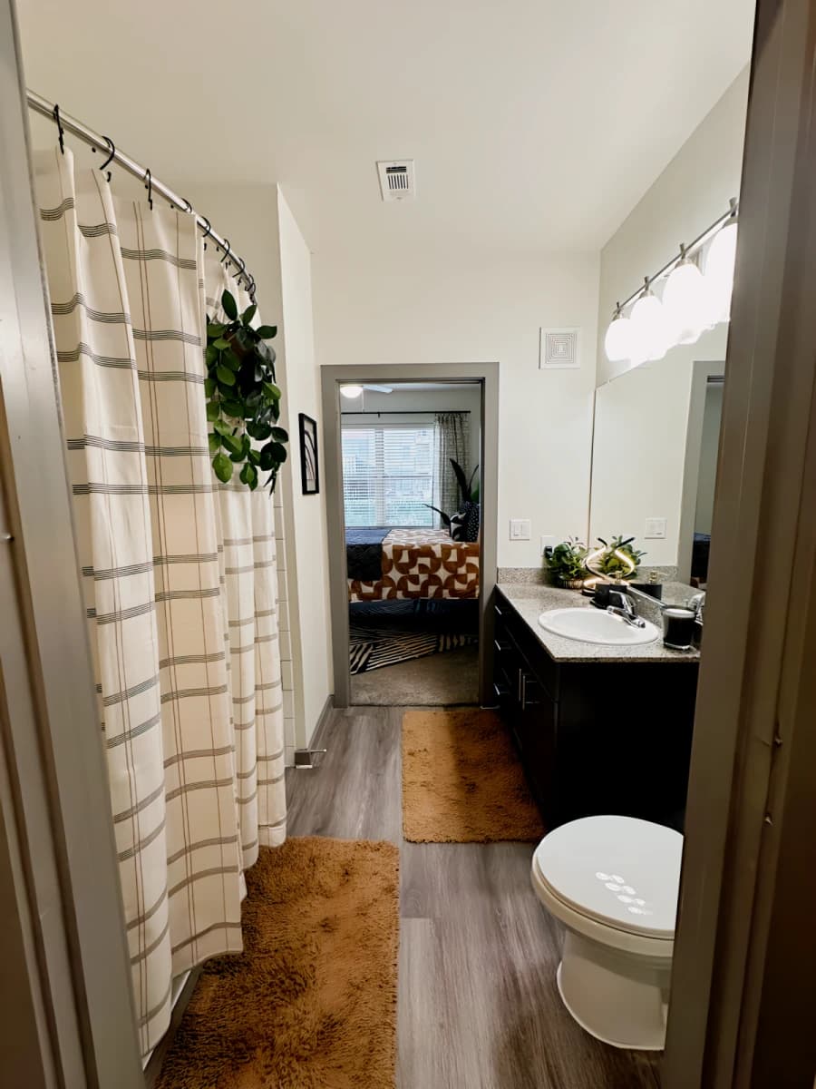 848 Mitchell Apartment image