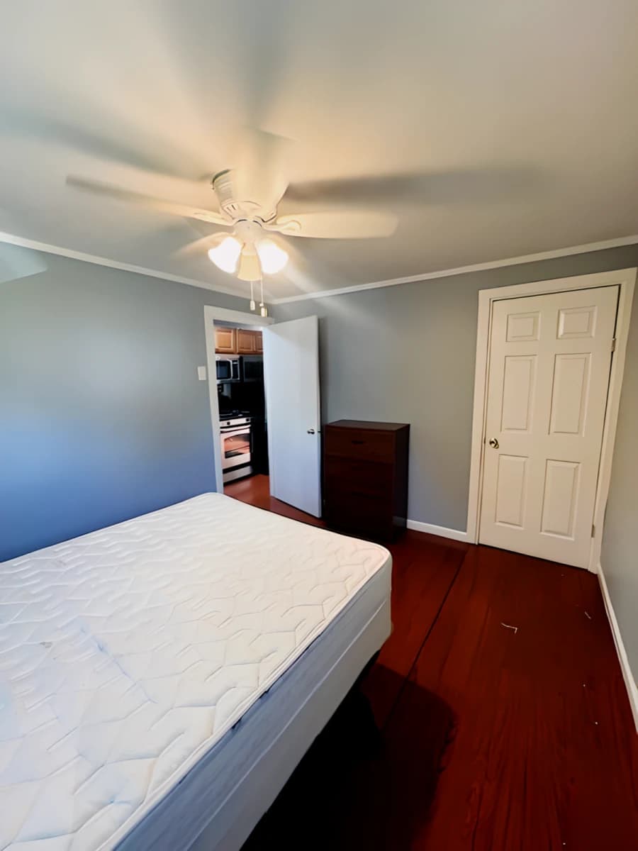 312 Westcott St image