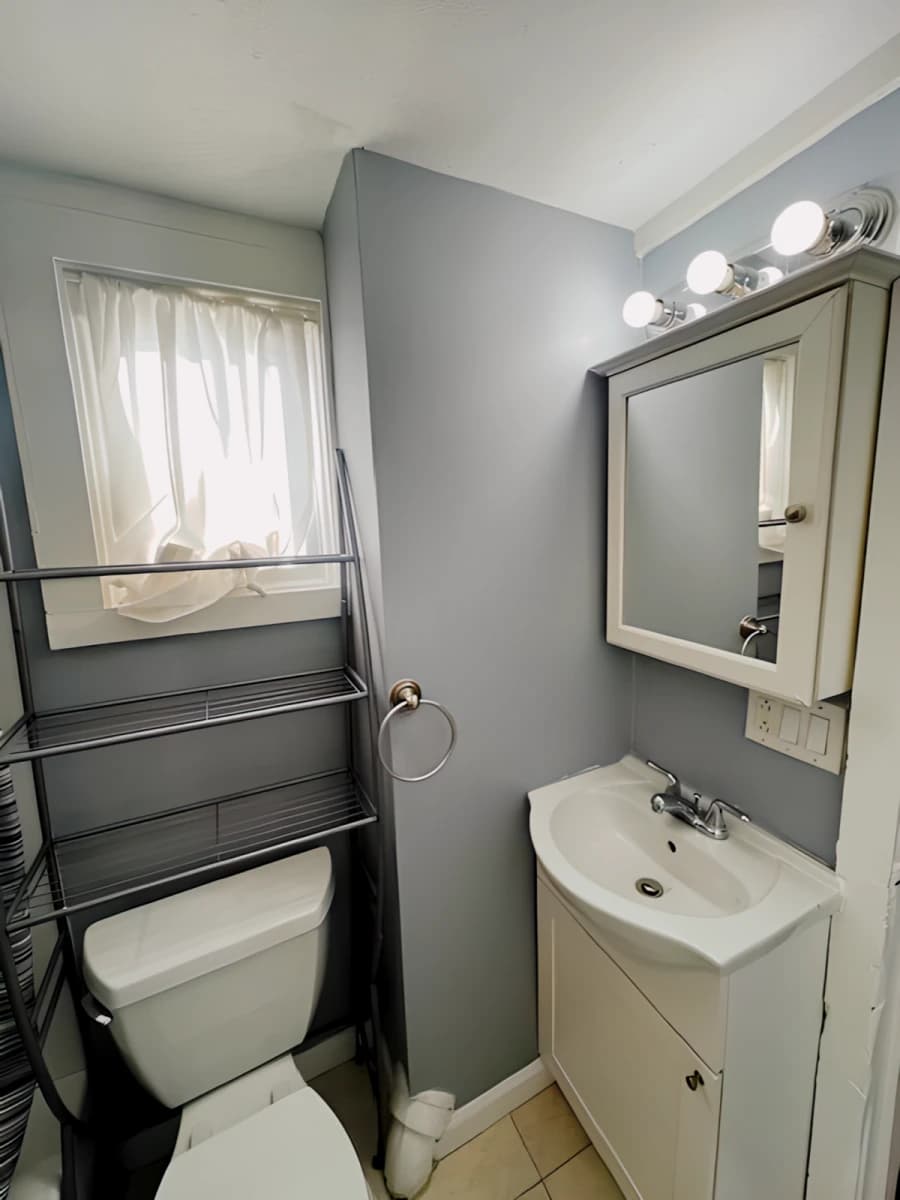312 Westcott St image