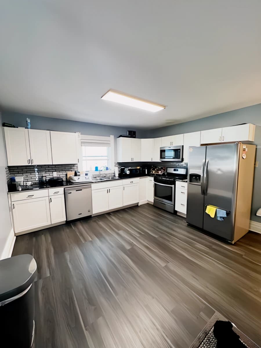 3 Bed 1 Bath Apartment 2