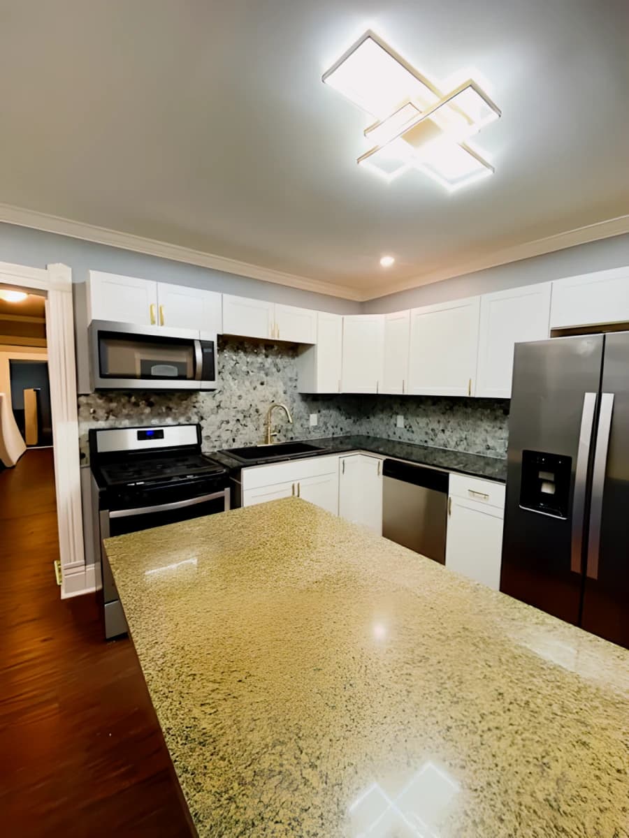 5 Bed 2 Bath