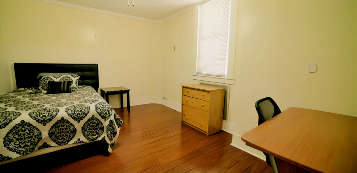312 Westcott St image