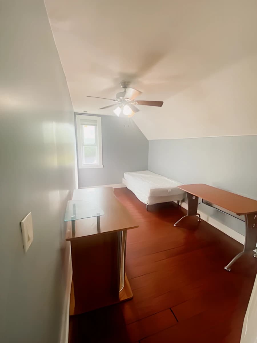 312 Westcott St image