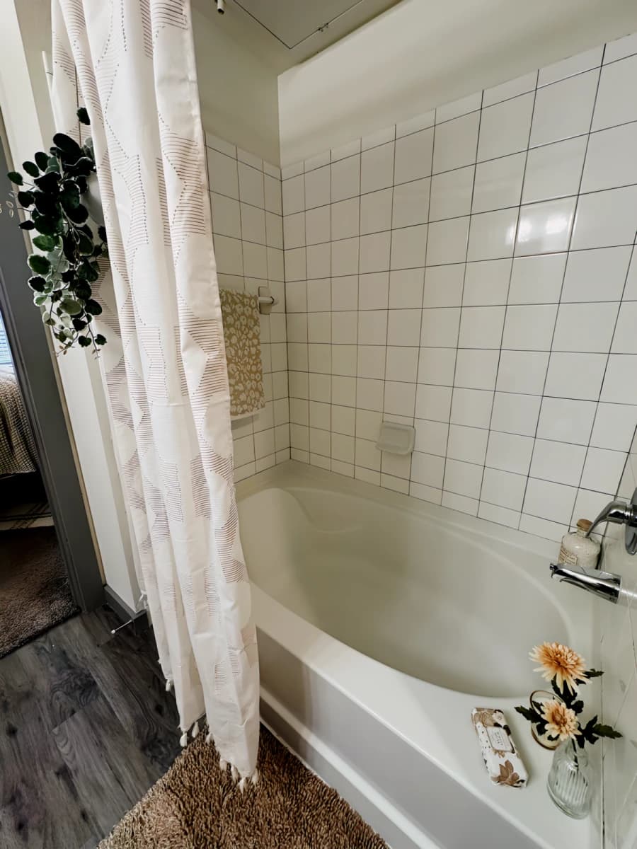 848 Mitchell Apartment image