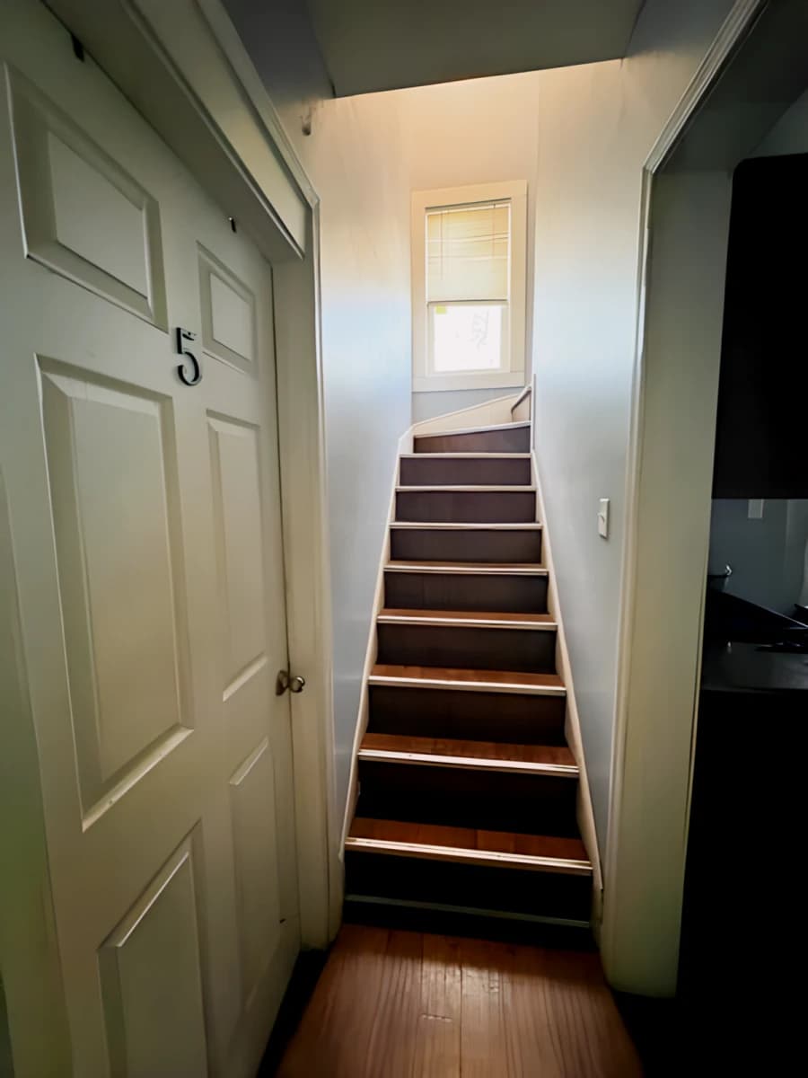 5 Bed 1.5 Bath