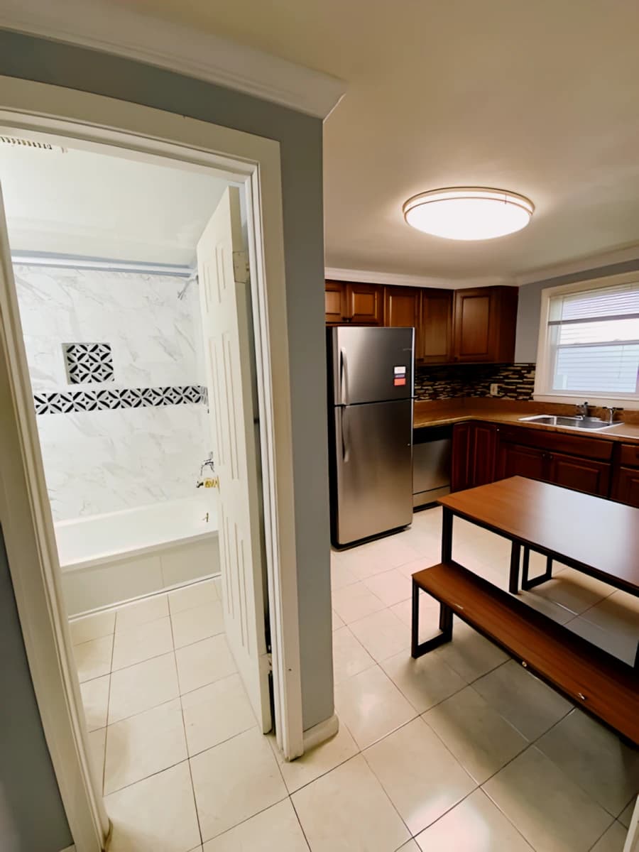 307 Columbus Ave image