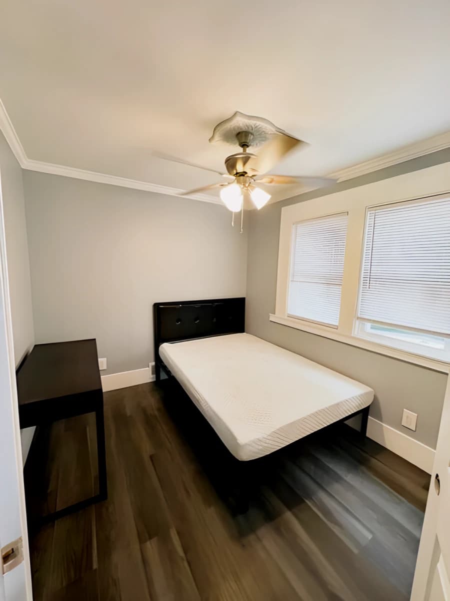 4 Bed 2 Bath