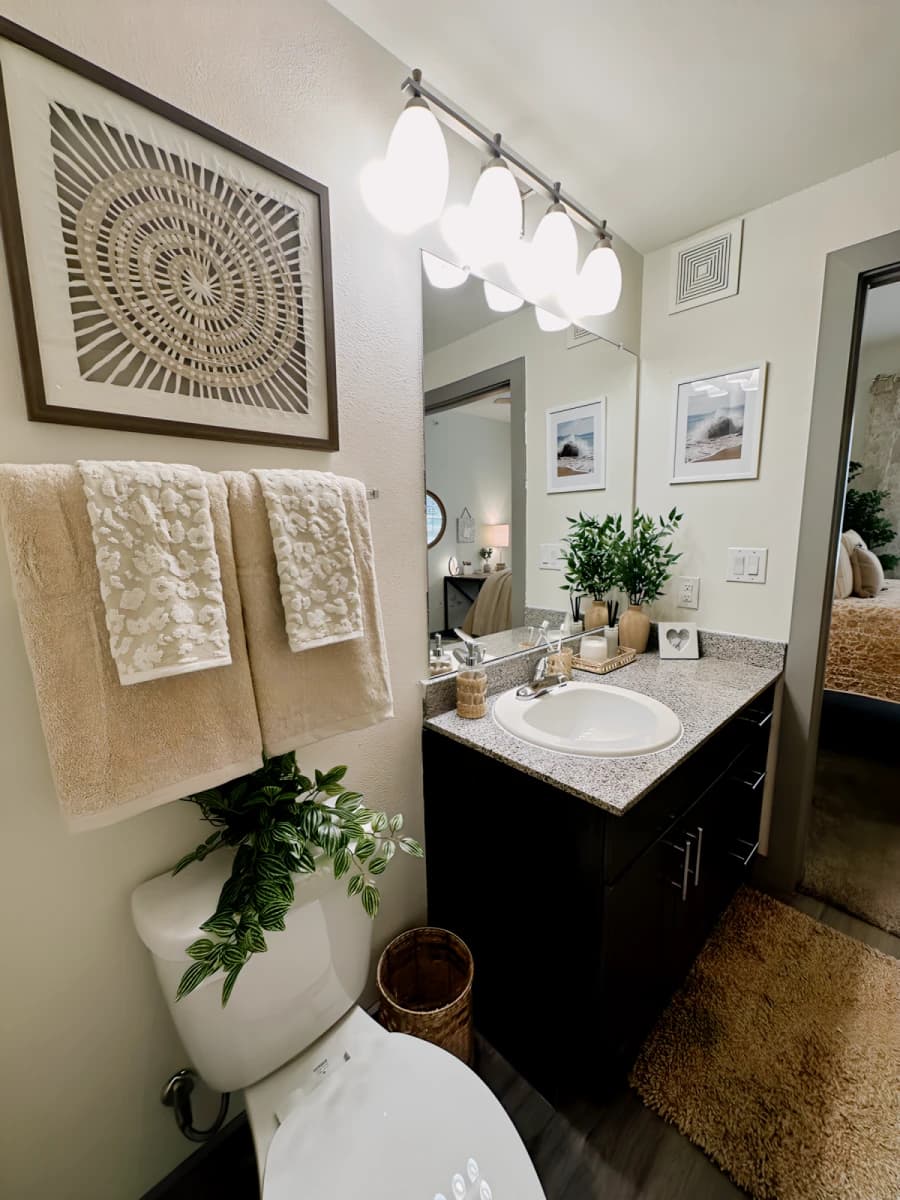 848 Mitchell Apartment image