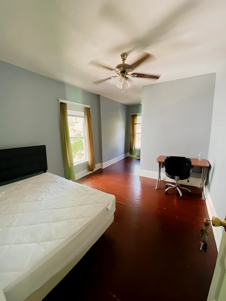 1531 East Genesee St image