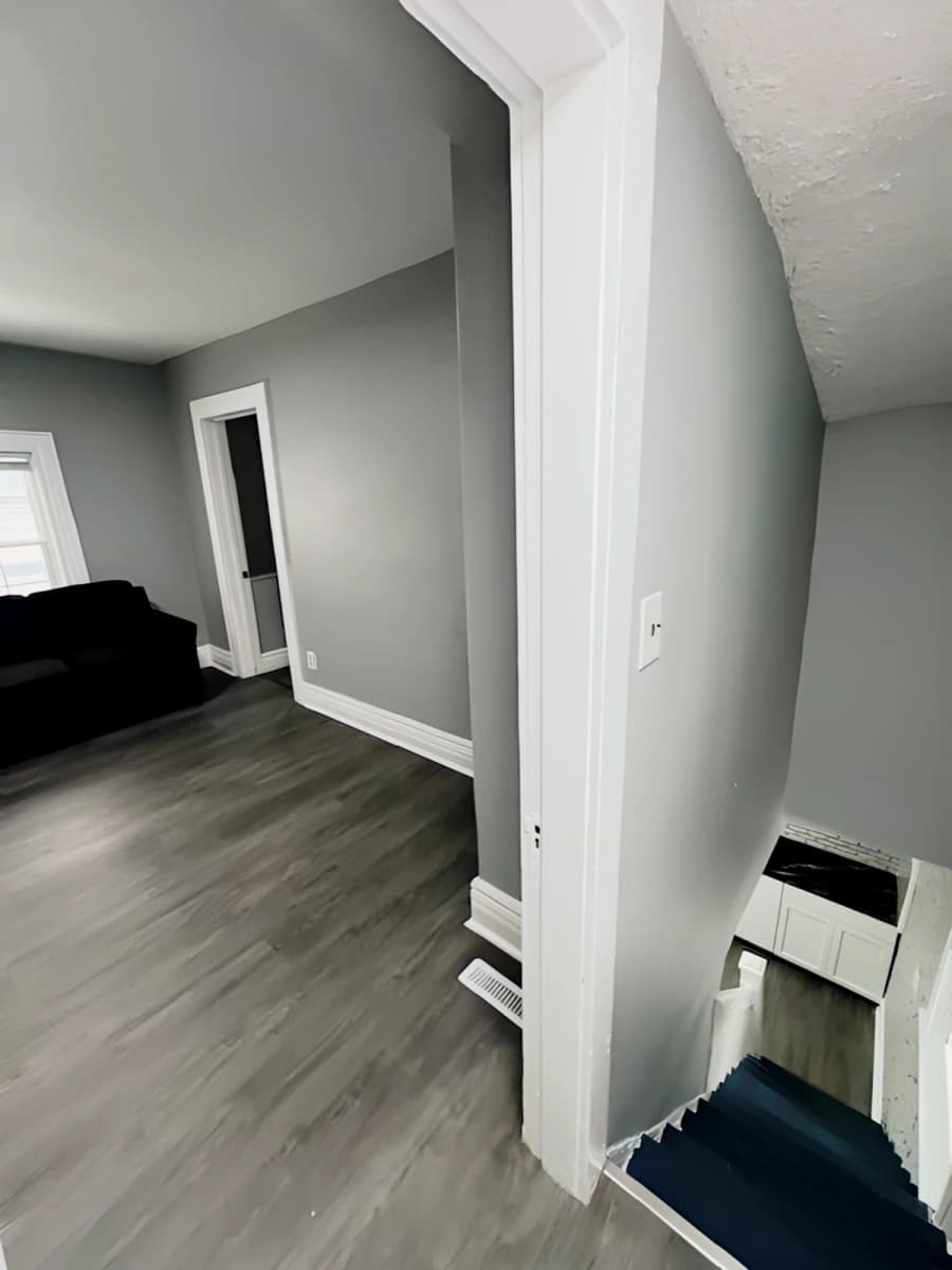 1114 East Colvin St image