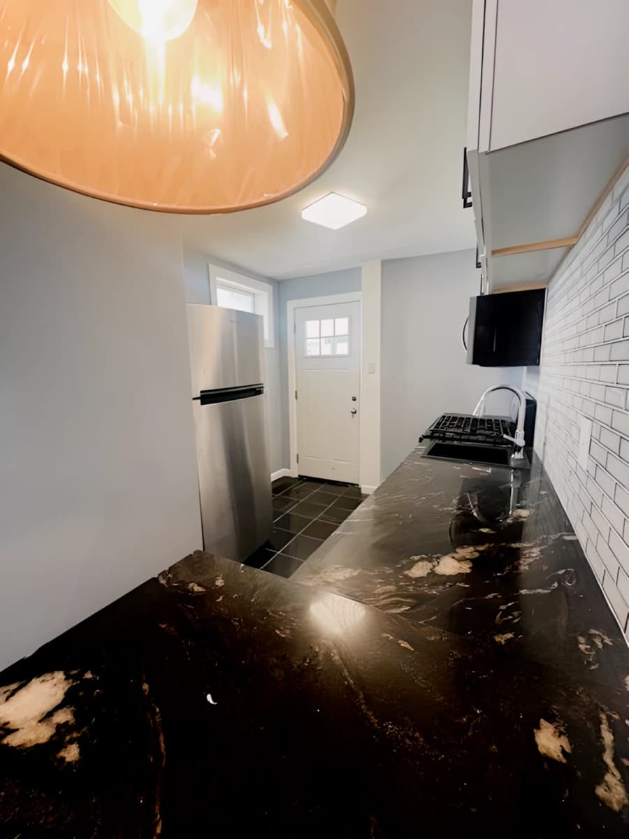 1 Bed 1 Bath  Apartment 1
