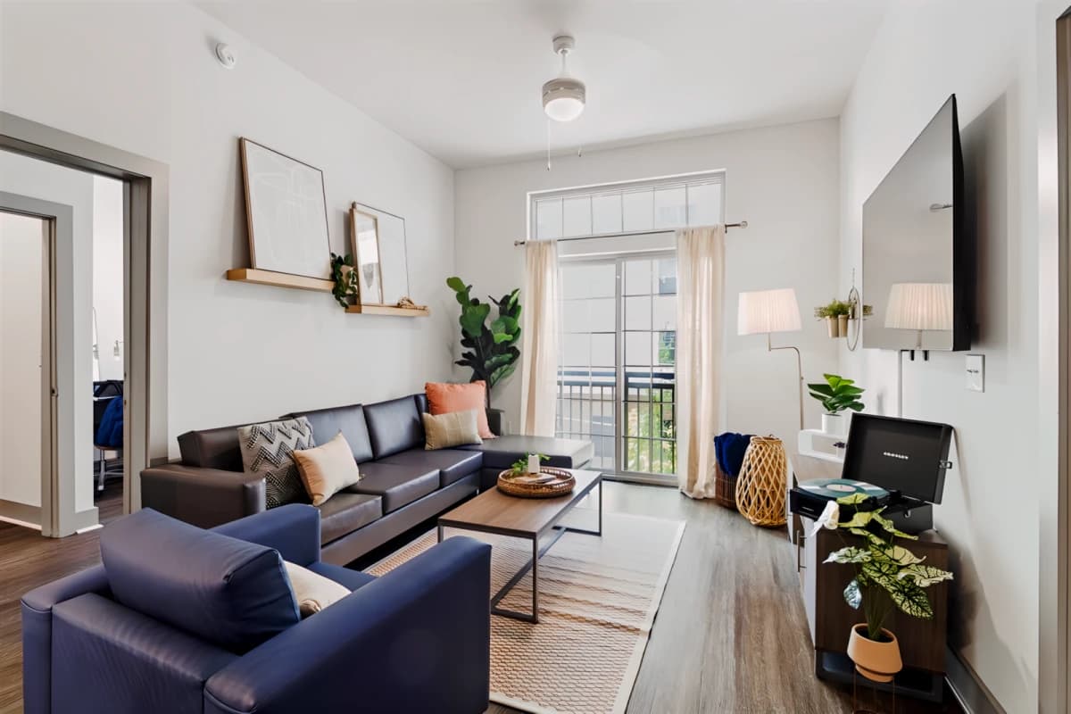 Paloma West Midtown Apartments image