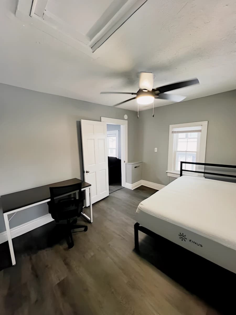 4 Bed 2 Bath