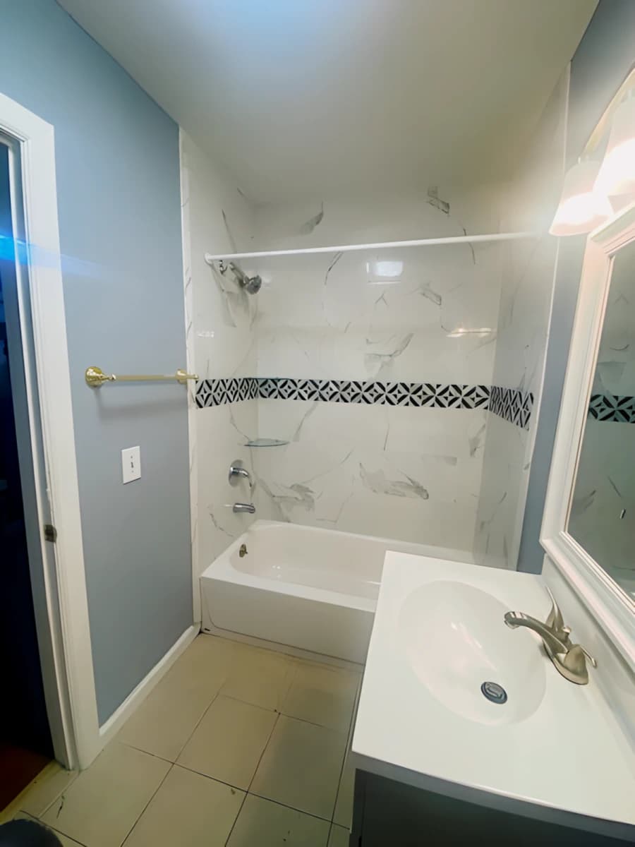 1436 East Genesee St image