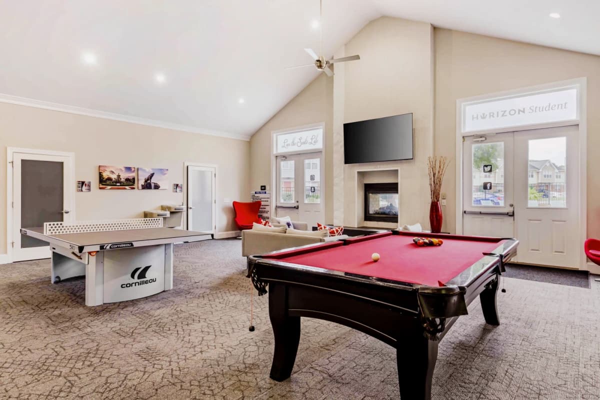 University Suites image