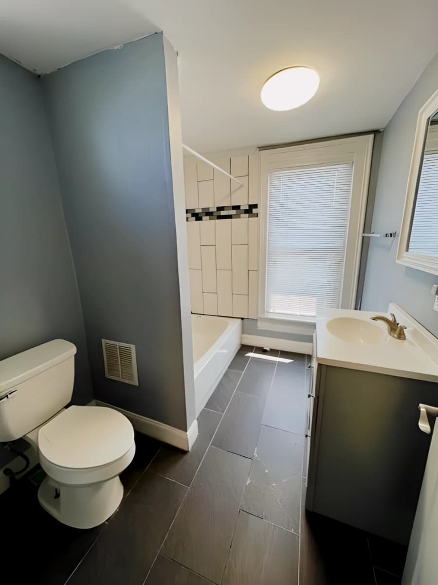 1611 East Fayette St image