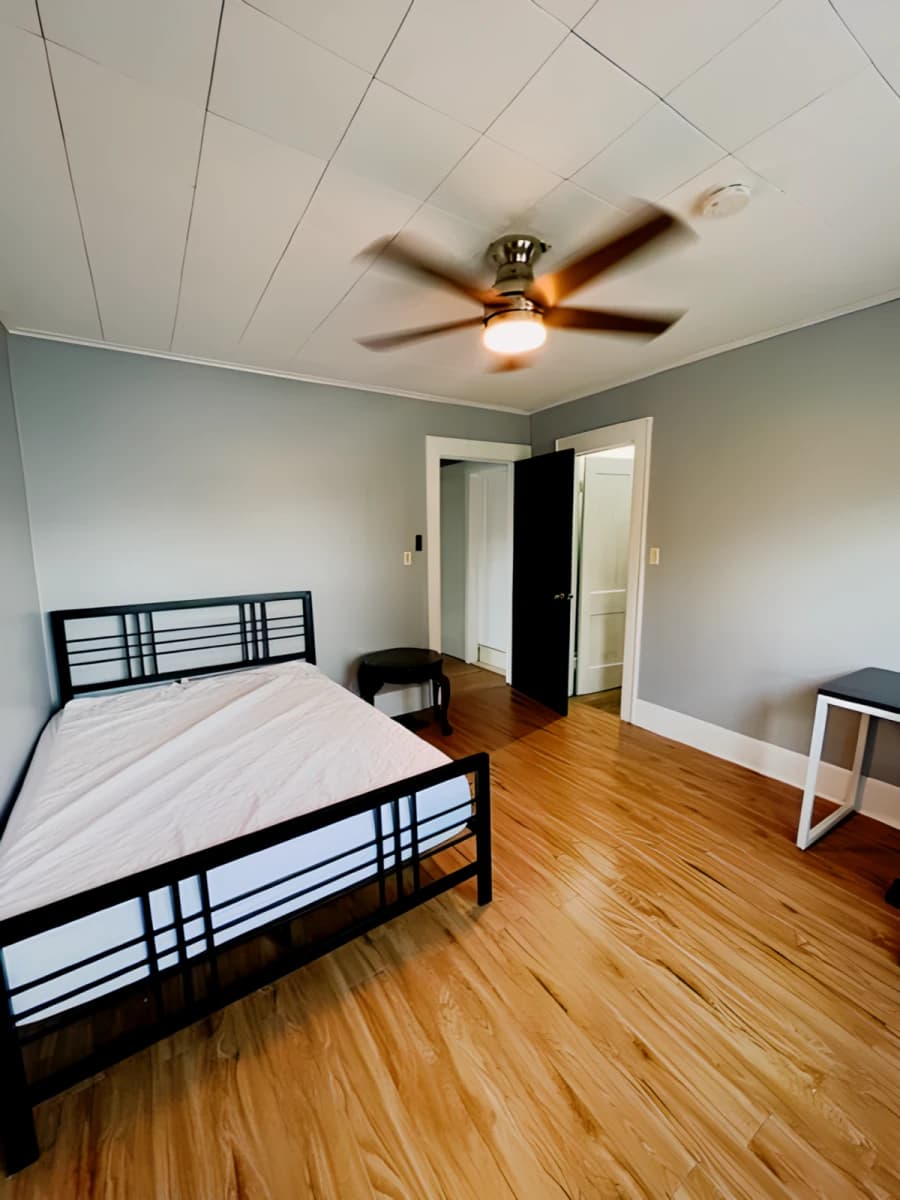 5 Bedroom