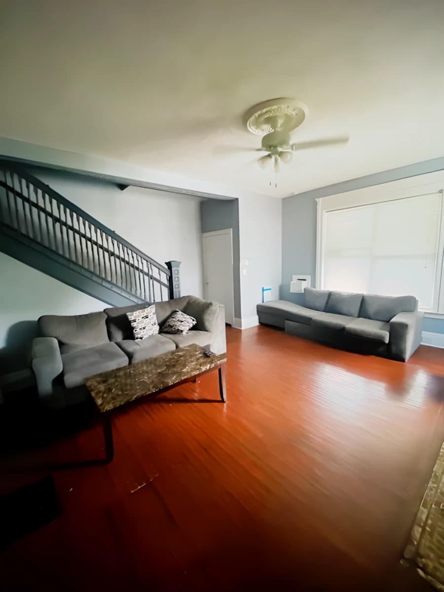 1531 East Genesee St image