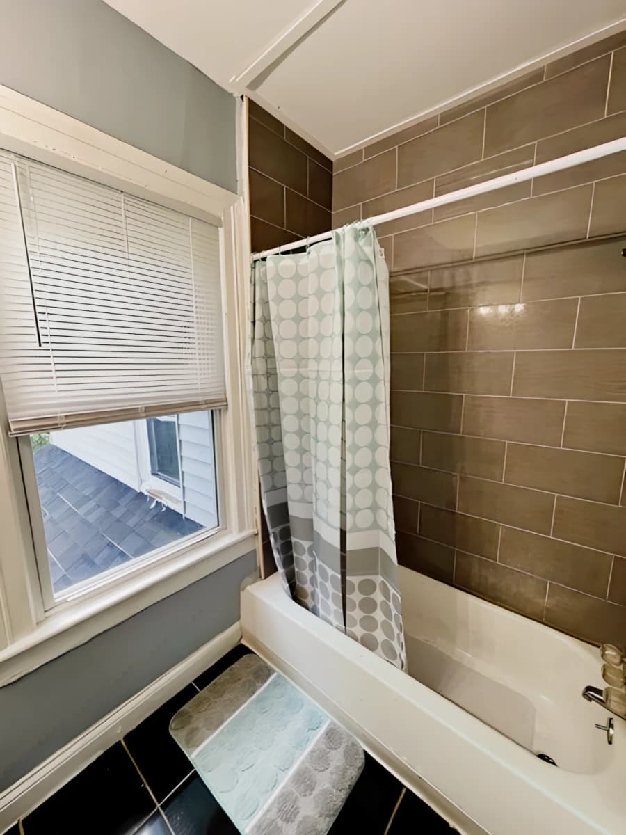 1436 East Genesee St image