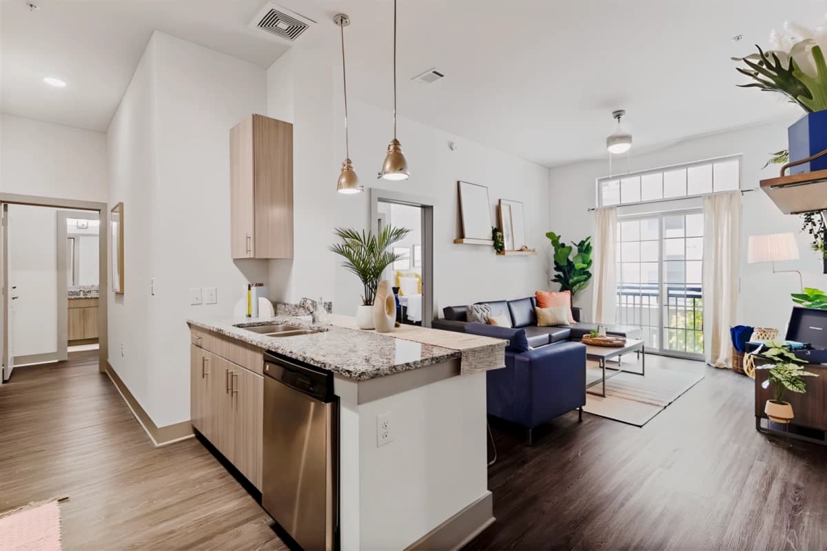 Paloma West Midtown Apartments image