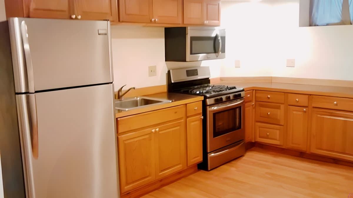 4 Bed 2 Bath