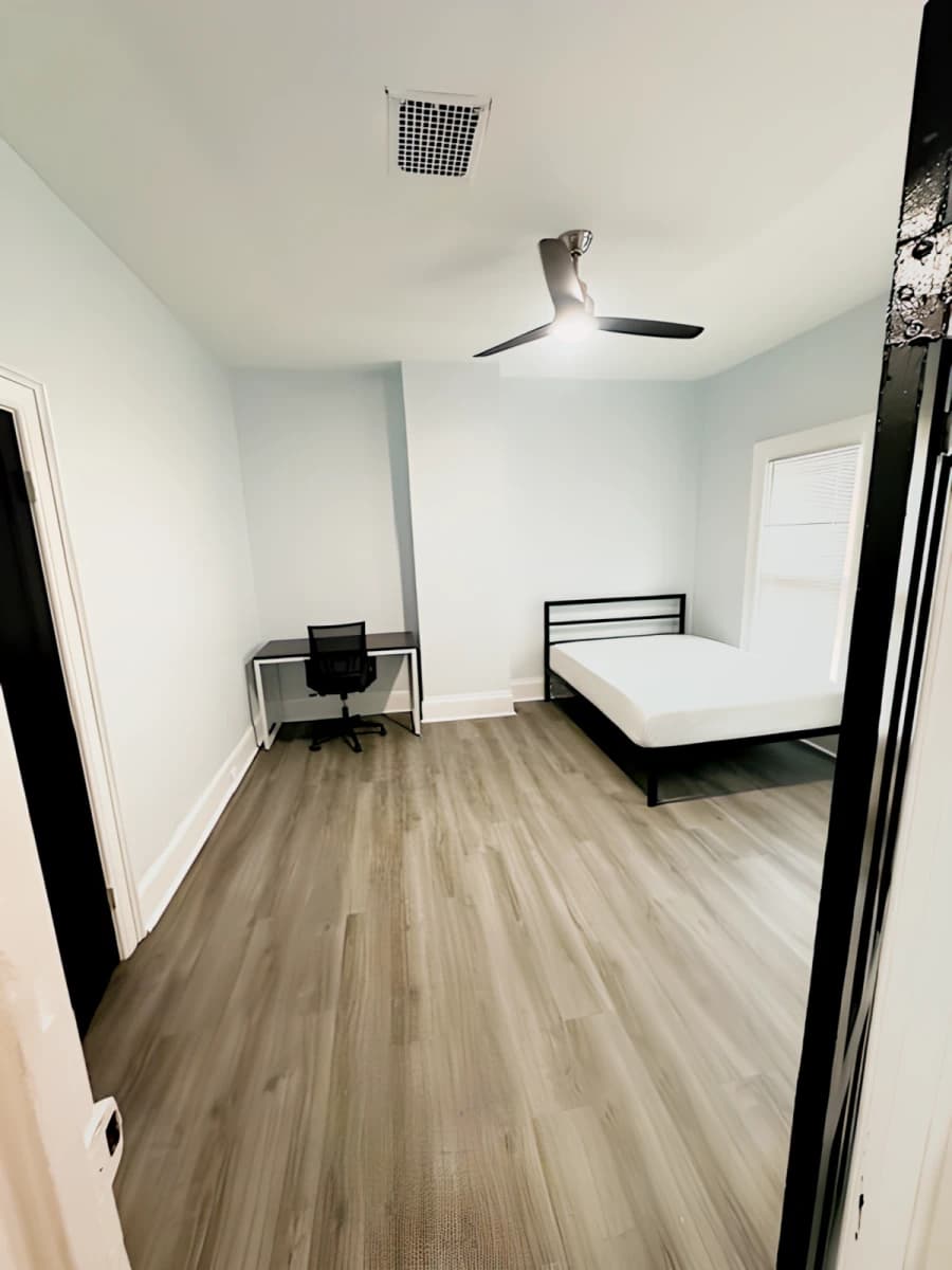 3 Bed 1 Bath Apartment 2