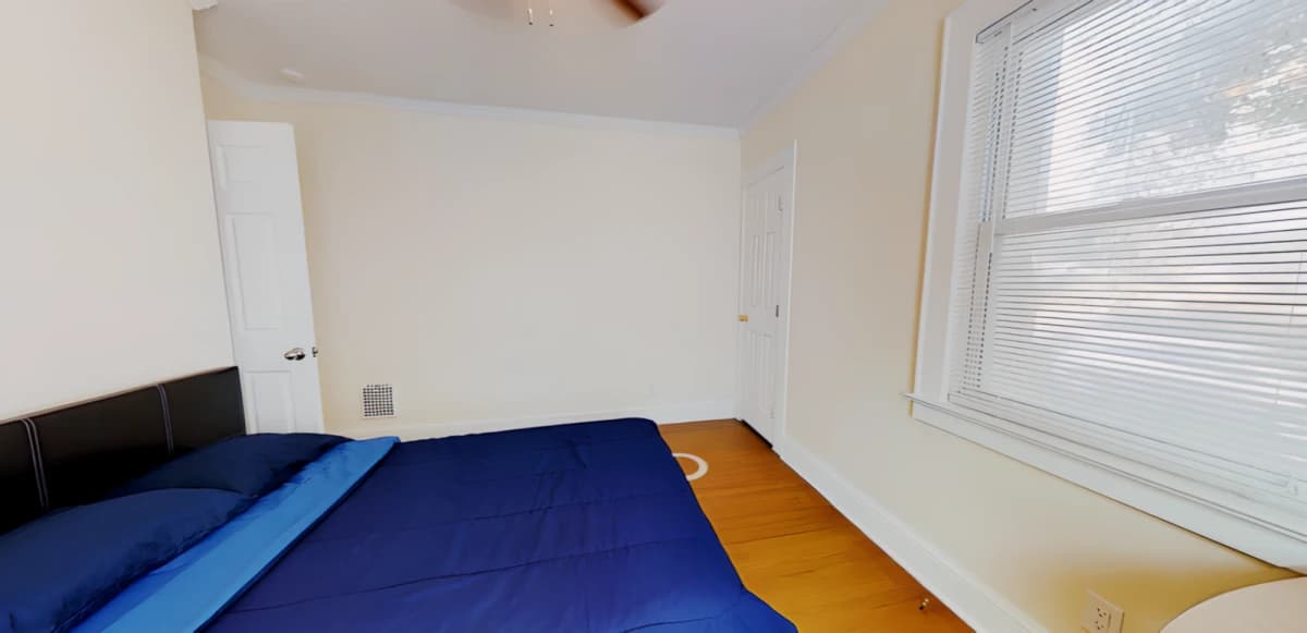 2401 East Genesee St image