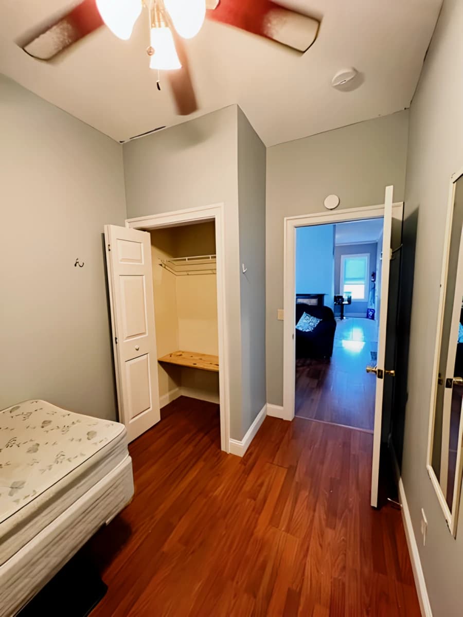 3 Bed 1 Full Bath Apt 1