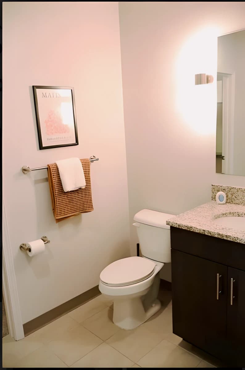 200 Edgewood image