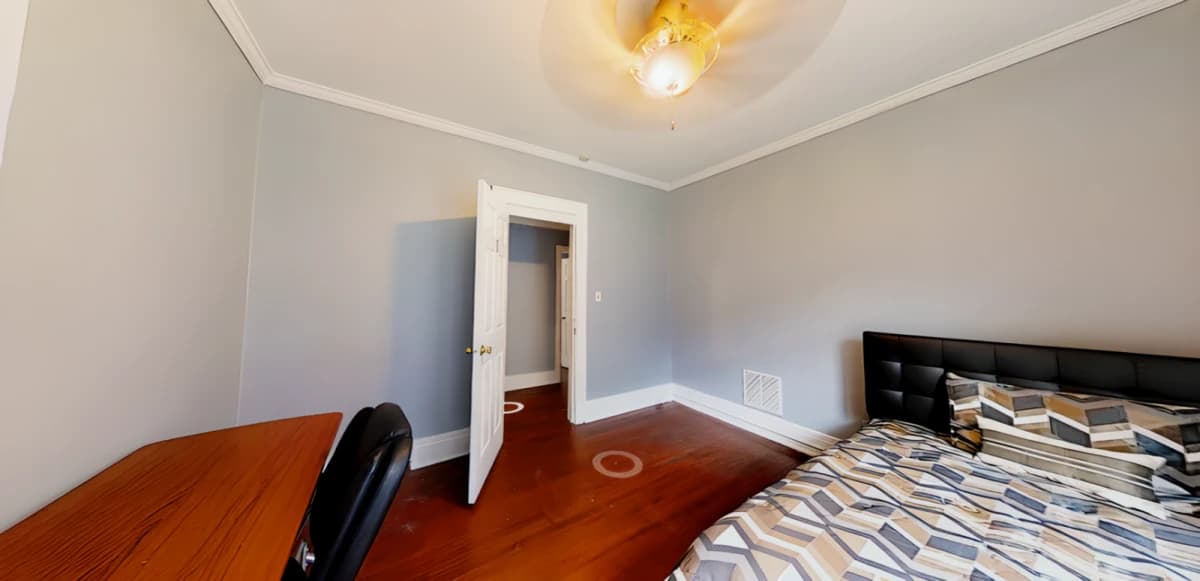 4 Bed 1 Bath Apartment 1
