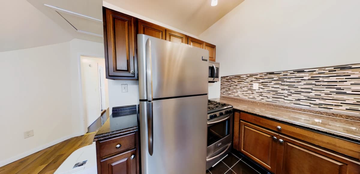 2 Bed 1 Bath Apartment 3