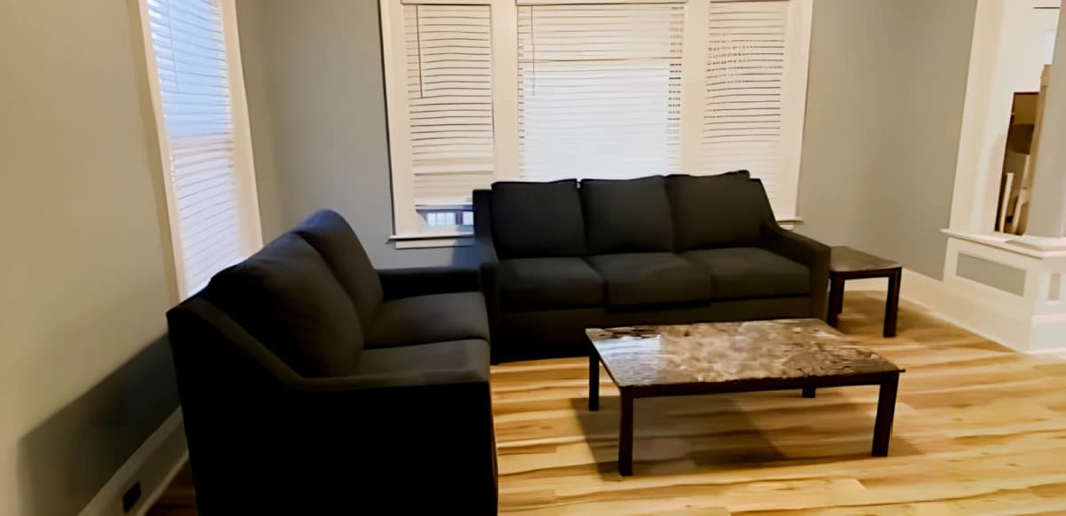 312 Lexington Ave image