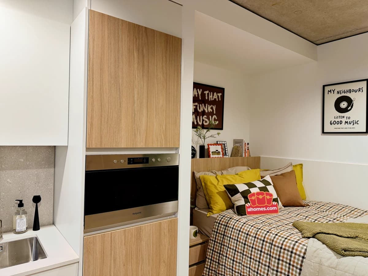 Canvas Student Arthur House image