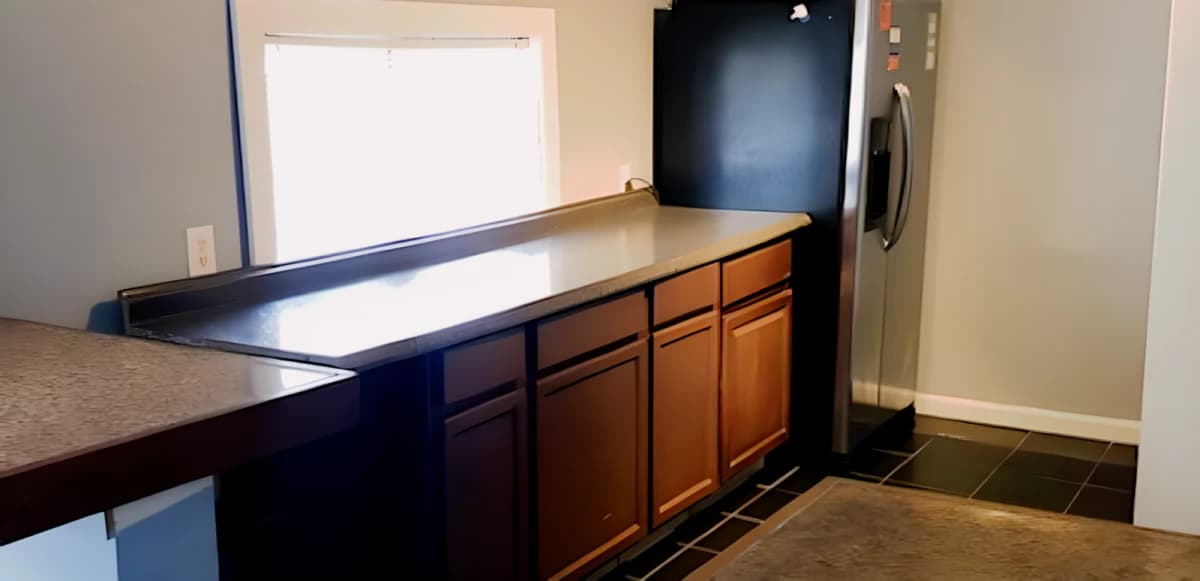 205 Lexington Ave image 3