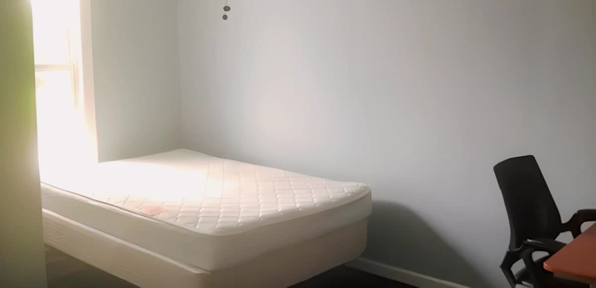 205 Lexington Ave image