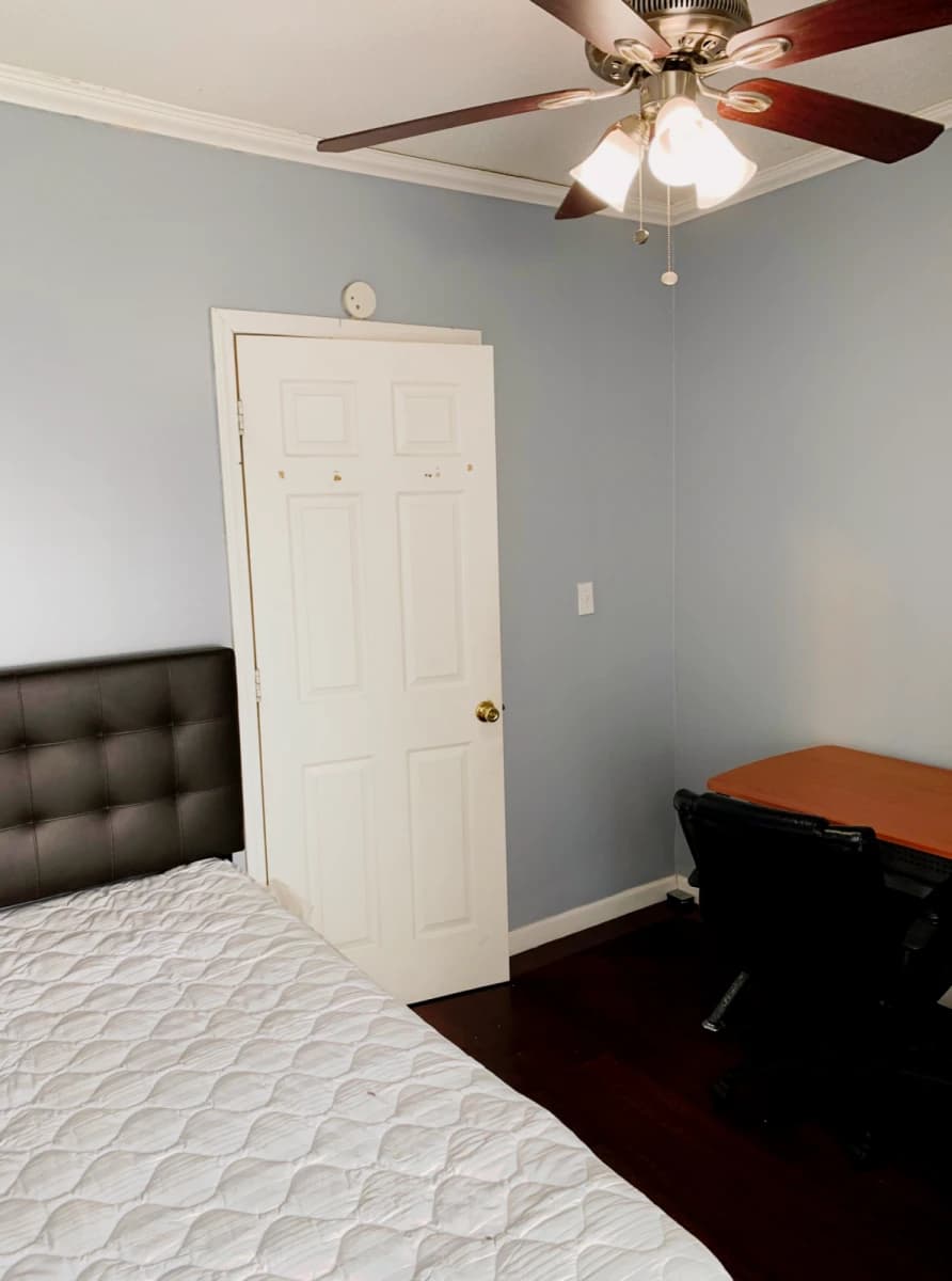 4 Bed 1.5 Bath Apt 1