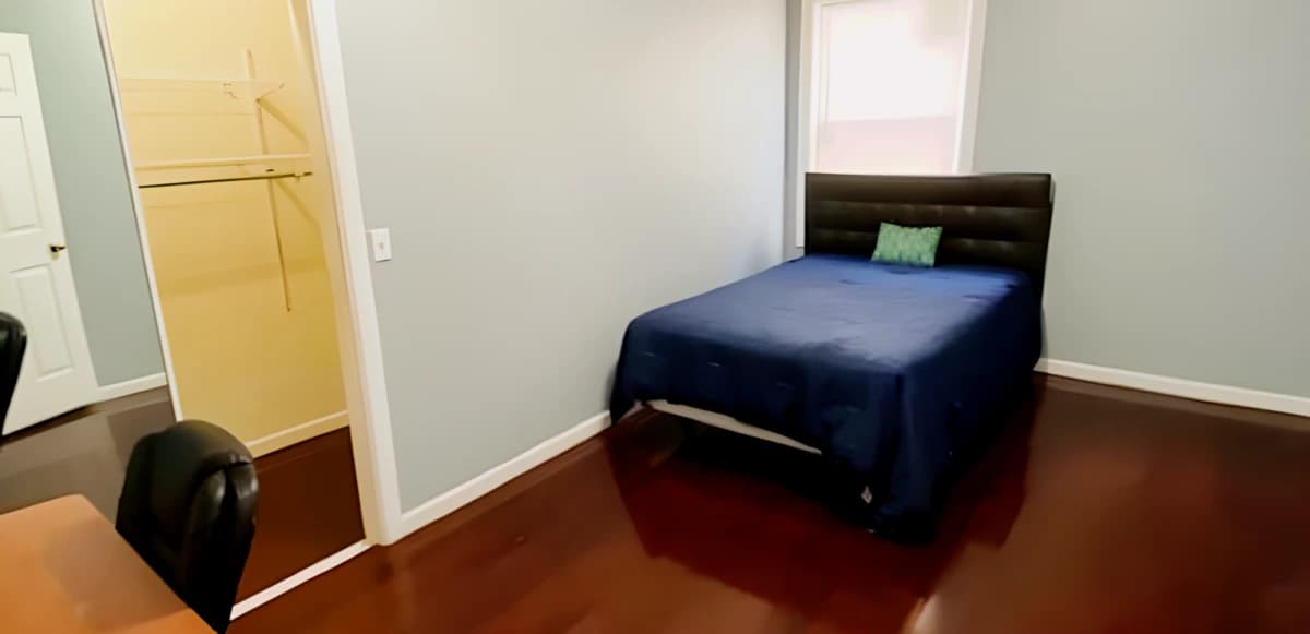 4 Bed 2 Bath