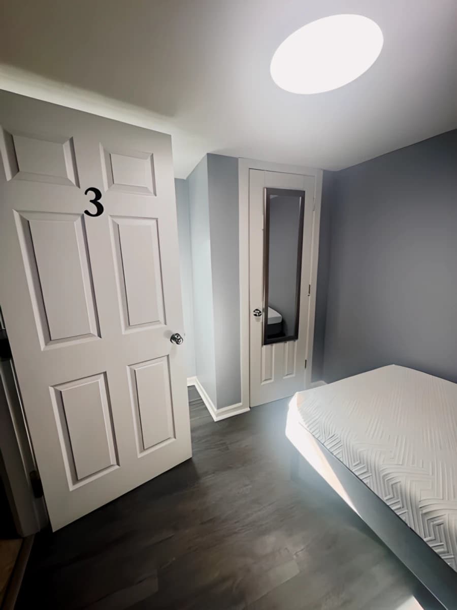 135 Lexington Ave image
