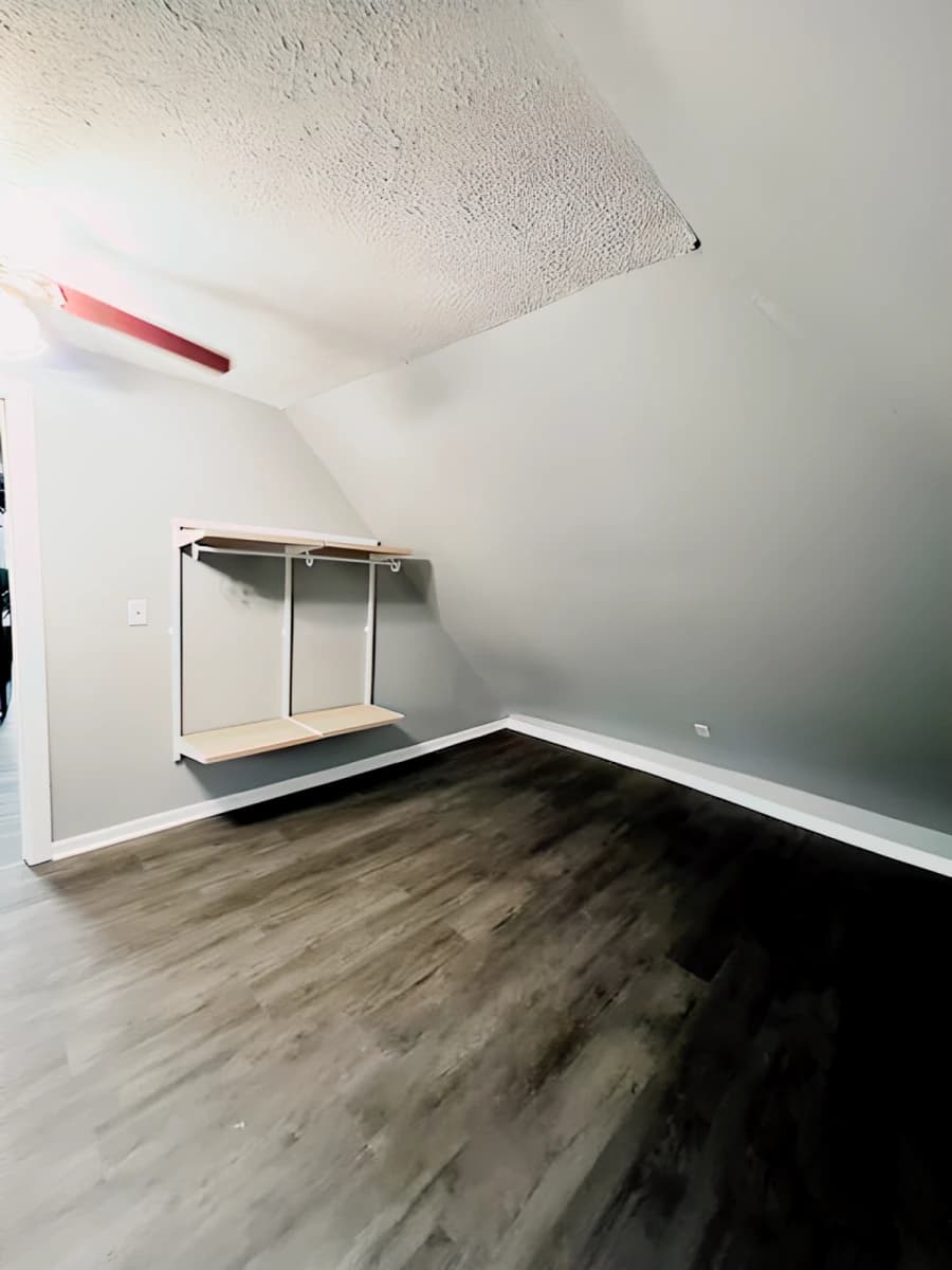 135 Lexington Ave image
