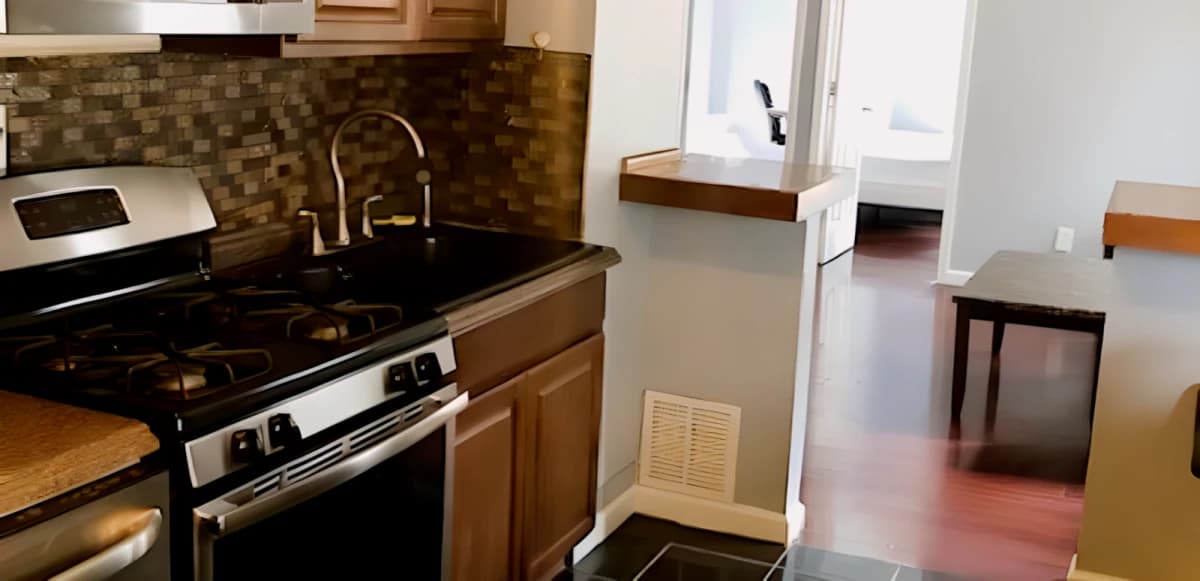 4 Bed 1.5 Bath Apt 2