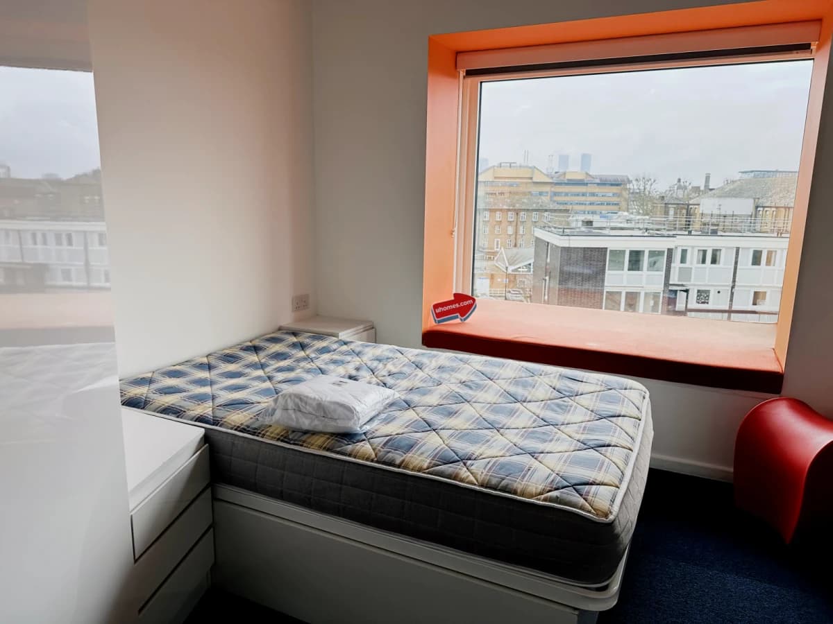 Scape Mile End image
