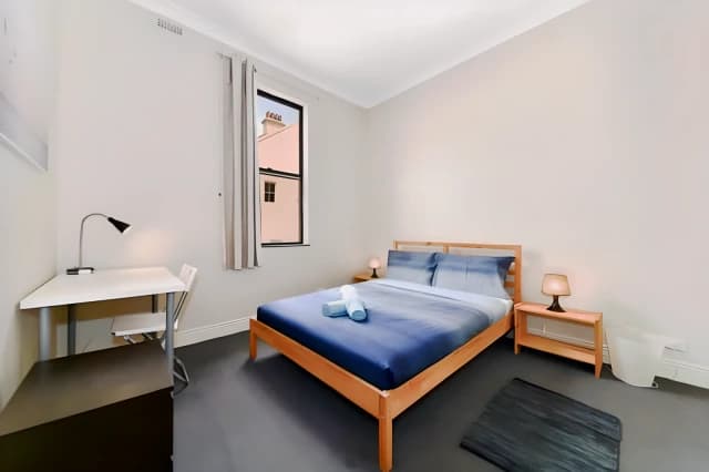 Room 7 Standard